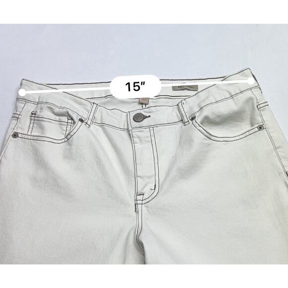 LOGO Lavish Women’s Patchwork Cropped Straight Leg Jeans Cream Denim Size 10 - Picture 8 of 13